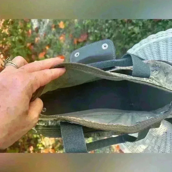 IMPULS luggage carry on toiletry bag. Tapestry. Vintage. - Picture 13 of 13